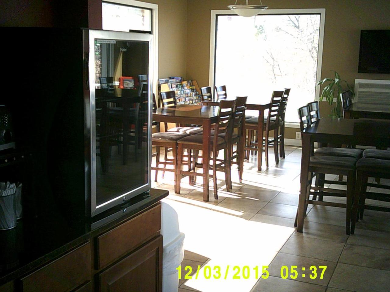Super 8 By Wyndham Rapid City Rushmore Rd Luaran gambar